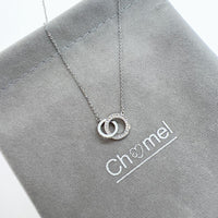 Interlocking Circle Necklace - CHOMEL