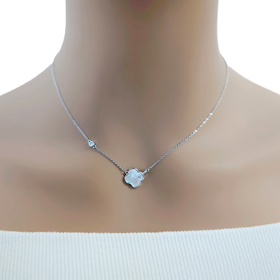 Mother of Pearl  Clover Necklace - CHOMEL