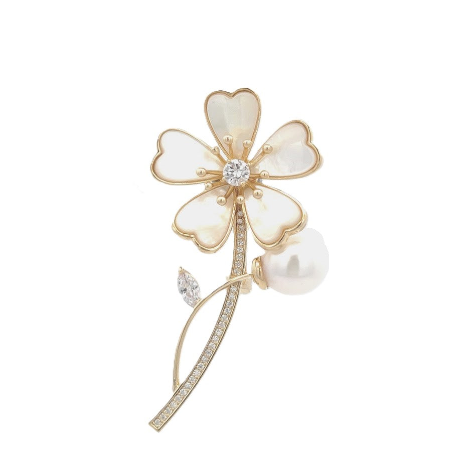 Flower Freshwater Pearl Brooch - CHOMEL