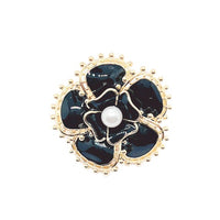 Flower Freshwater Pearl Brooch - CHOMEL