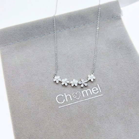 Flower Cubic Zirconia Necklace - CHOMEL