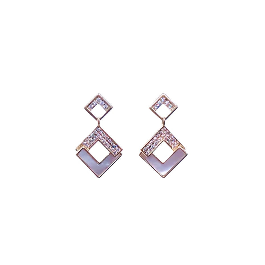 Mother of Pearl Earrings - CHOMEL