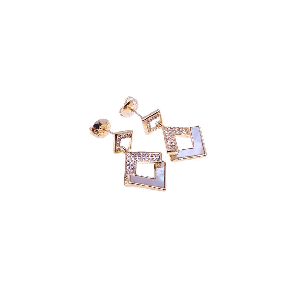 Mother of Pearl Earrings - CHOMEL