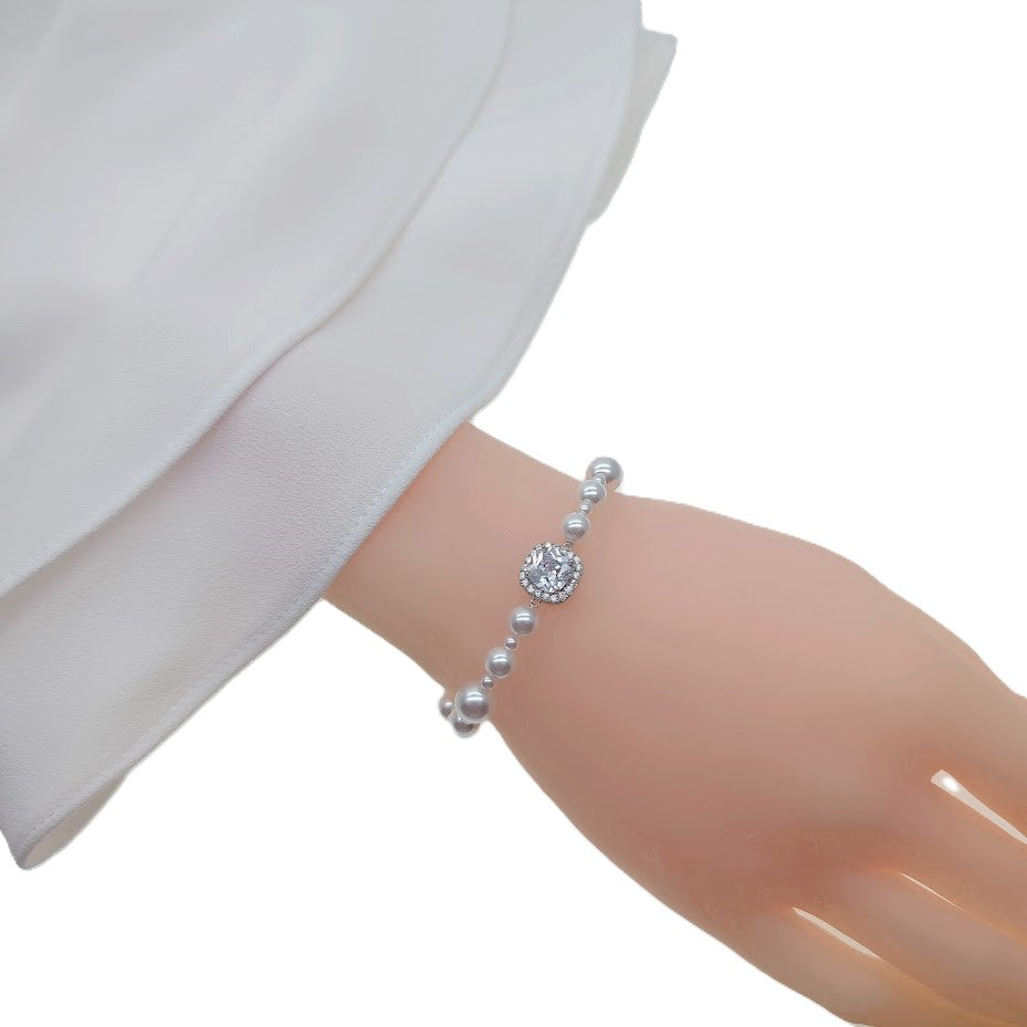Simulated Pearl Bracelet - CHOMEL