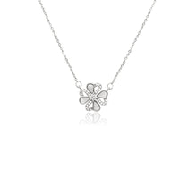 Flower Mother of Pearl Necklace - CHOMEL