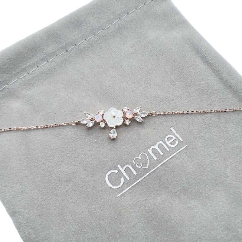 Rosegold Flower Cubic Zirconia Bracelet with mother of pearl flower and teardrop charm, 16-19 cm length
