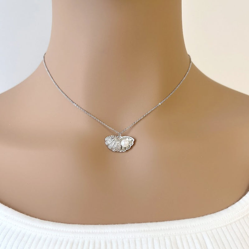 Shell Cubic Zirconia Necklace - CHOMEL