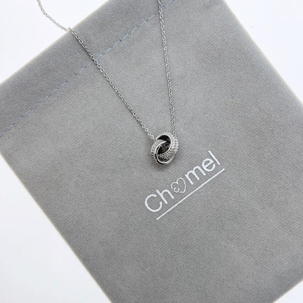 Interlocking Cubic Zirconia Necklace - CHOMEL