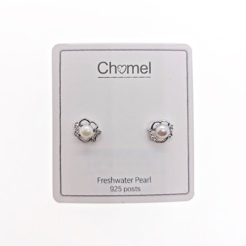 Freshwater Pearl Flower Earrings - CHOMEL