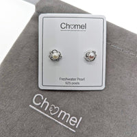 Freshwater Pearl Flower Earrings - CHOMEL