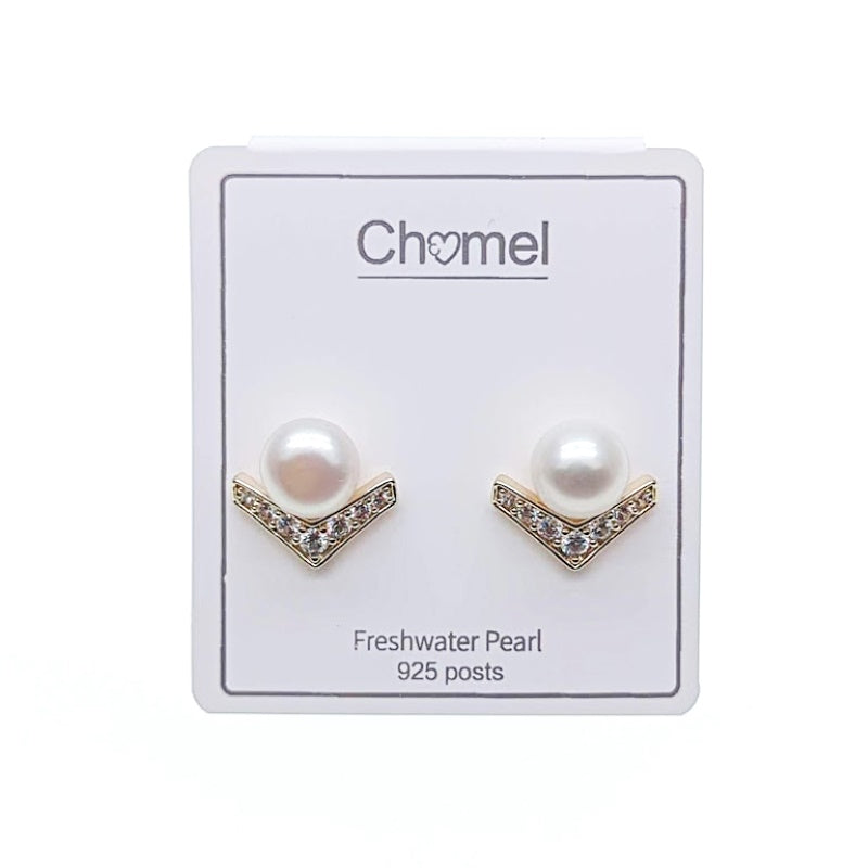 CHOMEL Freshwater Pearl Gold Stud Earrings