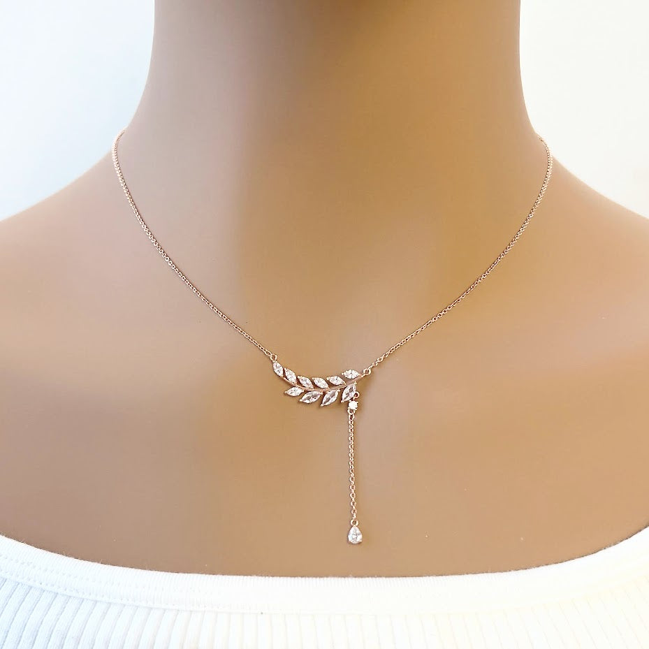 Cubic Zirconia Leaf Necklace - CHOMEL