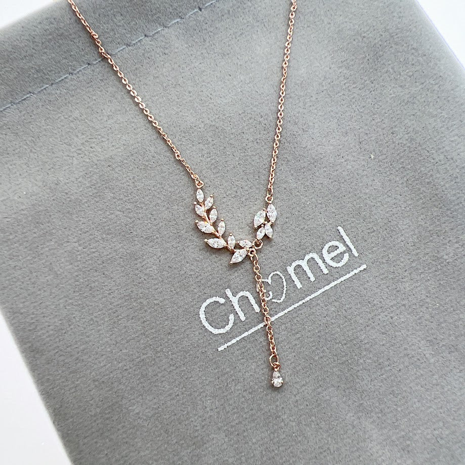 Leaf Cubic Zirconia Necklace - CHOMEL