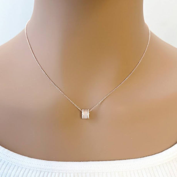 Tunnel Mother of Pearl Cubic Necklace - CHOMEL