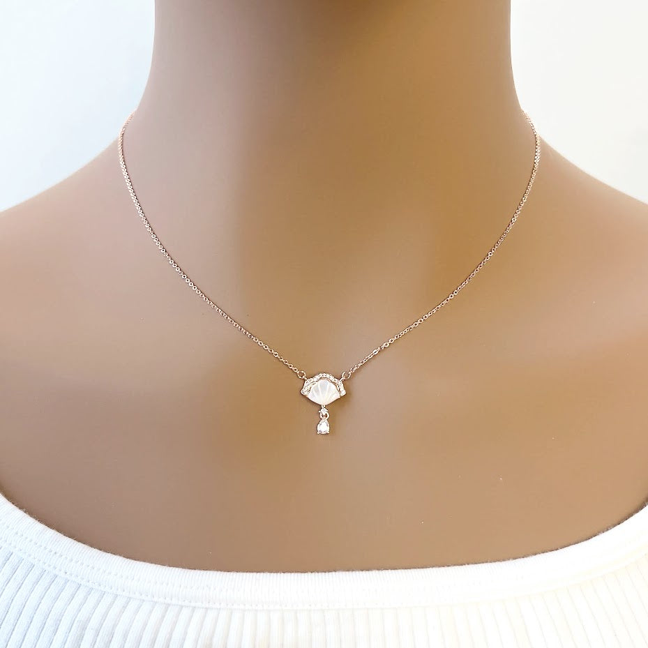 Shell Mother of Pearl Necklace - CHOMEL