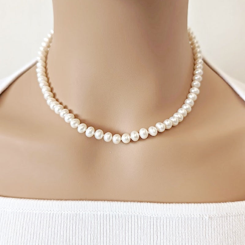 Freshwater Pearl Necklace - CHOMEL