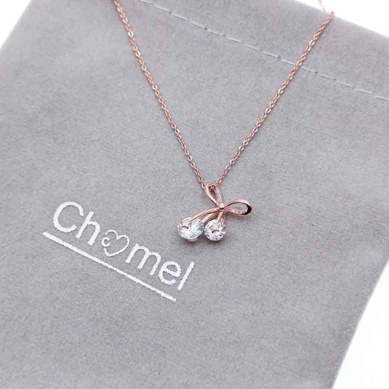 CHOMEL Cubic Zirconia Ribbon Rosegold Necklace