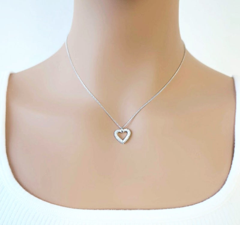 Heart Cubic Zirconia Necklace - CHOMEL
