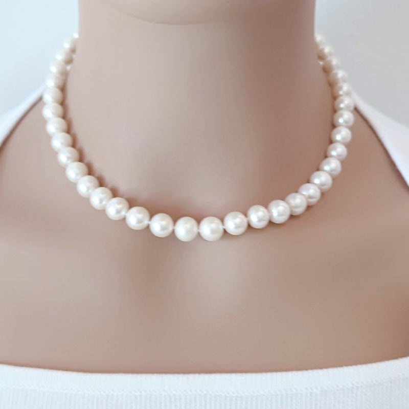 CHOMEL Freshwater Pearl Necklace