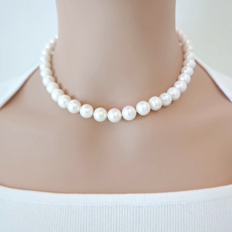 CHOMEL Freshwater Pearl Necklace