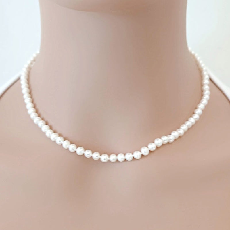 CHOMEL Freshwater Pearl Necklace 17"