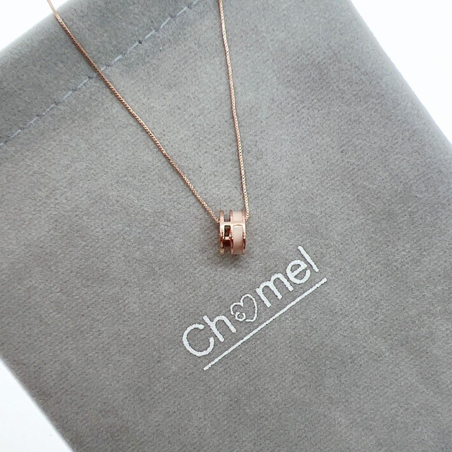 Tunnel Mother of Pearl Necklace - CHOMEL