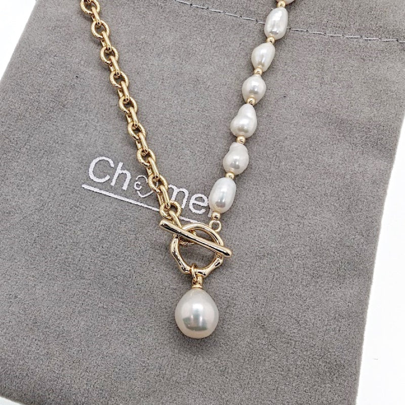 Freshwater Pearl with Pendant Necklace - CHOMEL