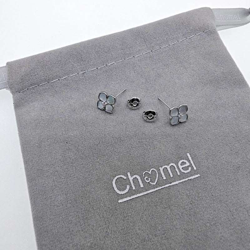 Flower Mother of Pearl Earrings - CHOMEL