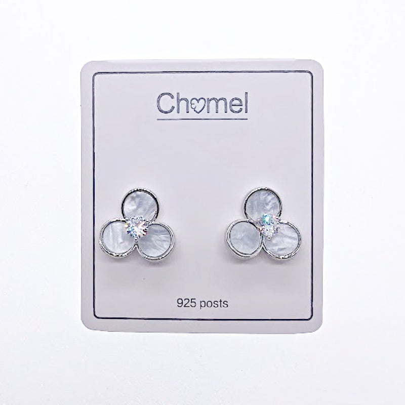 Flower Mother of Pearl Earrings - CHOMEL