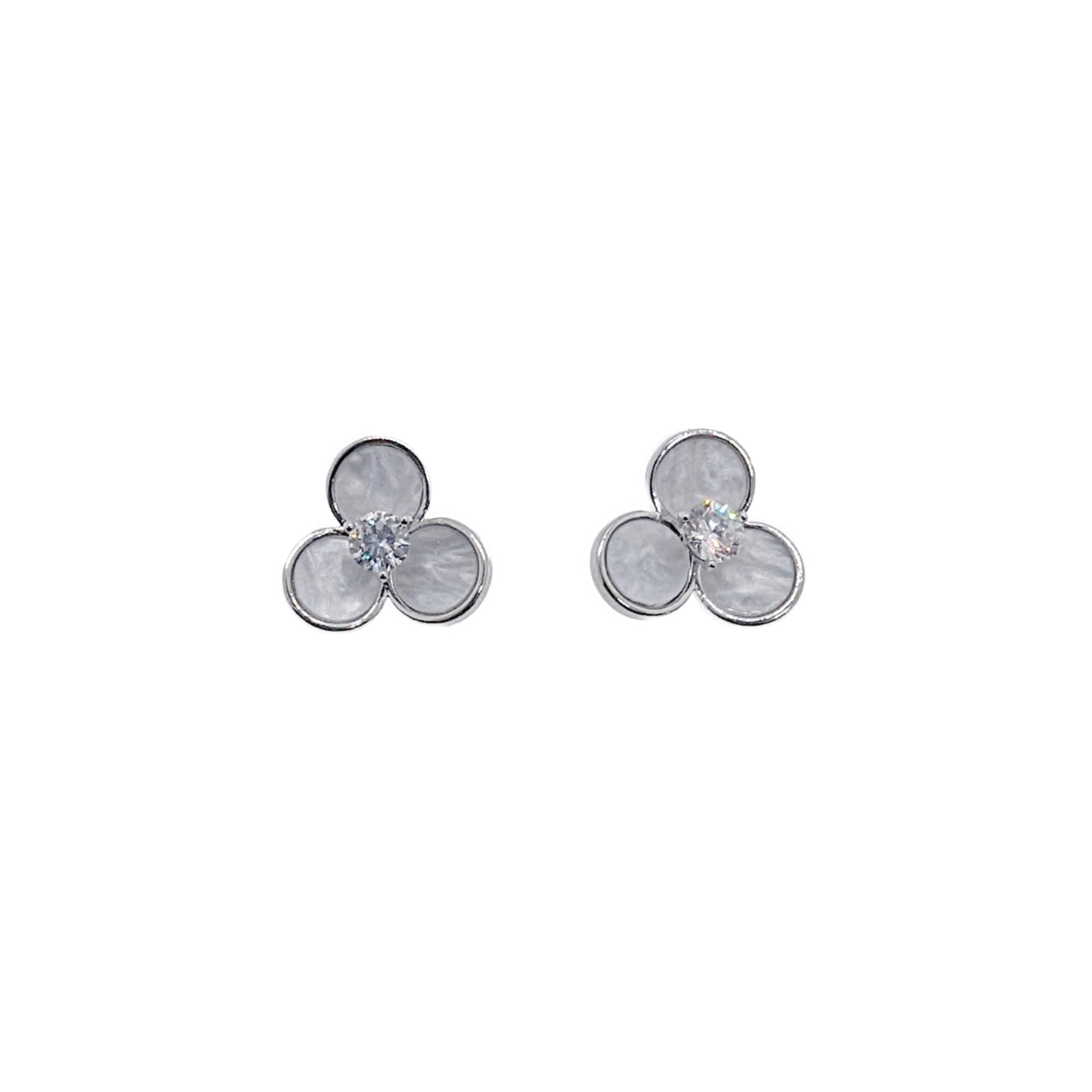Flower Mother of Pearl Earrings - CHOMEL
