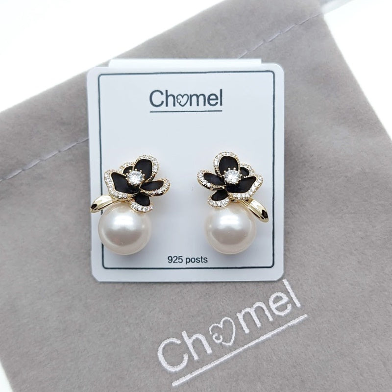 CHOMEL Pearl Flower Gold Earrings