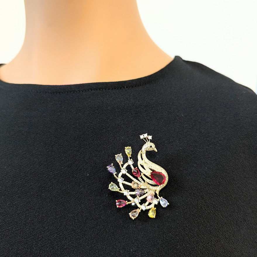 Gold plated peacock brooch with sparkling cubic zirconia and colorful stones, 3.6x4.8cm, pin clasp closure
