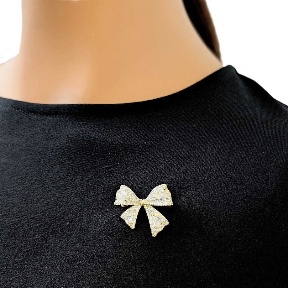 Ribbon Cubic Zirconia Brooch - CHOMEL