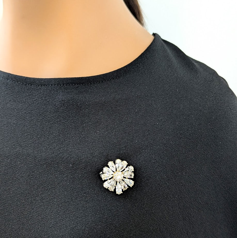 Flower Cubic Zirconia Brooch - CHOMEL