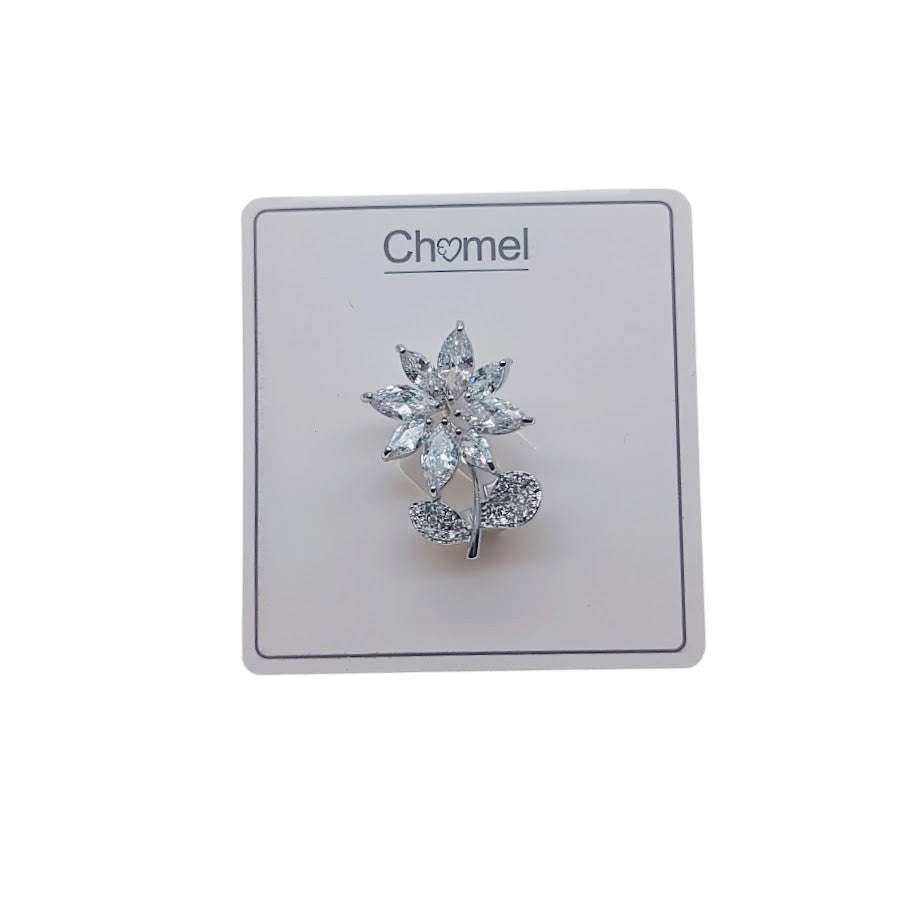 Flower cubic zirconia brooch with rhodium plating and pin clasp in floral design