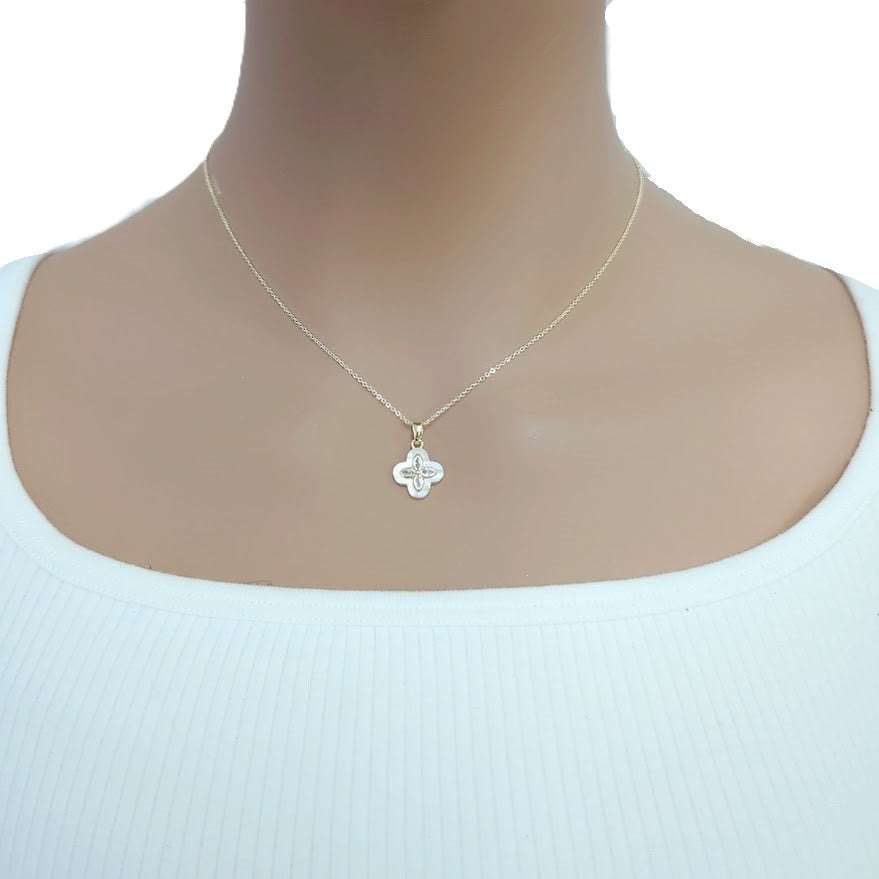 Clover Cubic Zirconia & Mother of Pearl Necklace