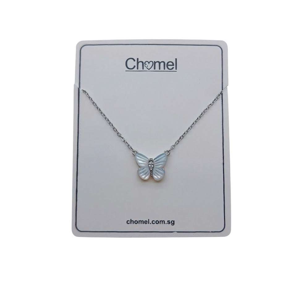 Butterfly mother of pearl necklace with rhodium-plated chain and adjustable length