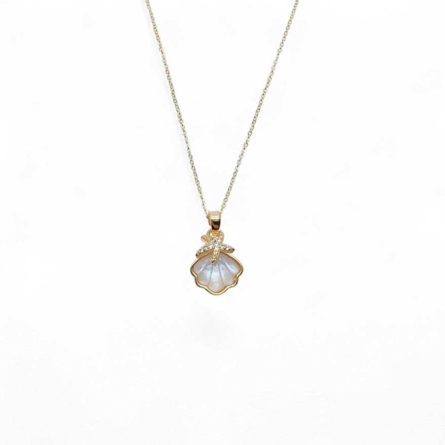 Seashell Cubic Zirconia & Mother of Pearl Necklace