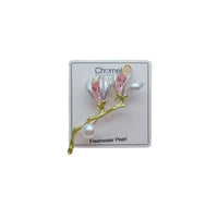 Flower Freshwater Pearl Brooch with pink and silvery enamel petals, gold-tone stem, sparkling accents and a round white pearl.
