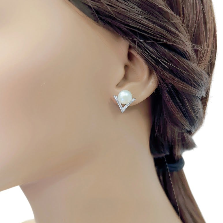 Freshwater Pearl & Cubic Zirconia Earrings