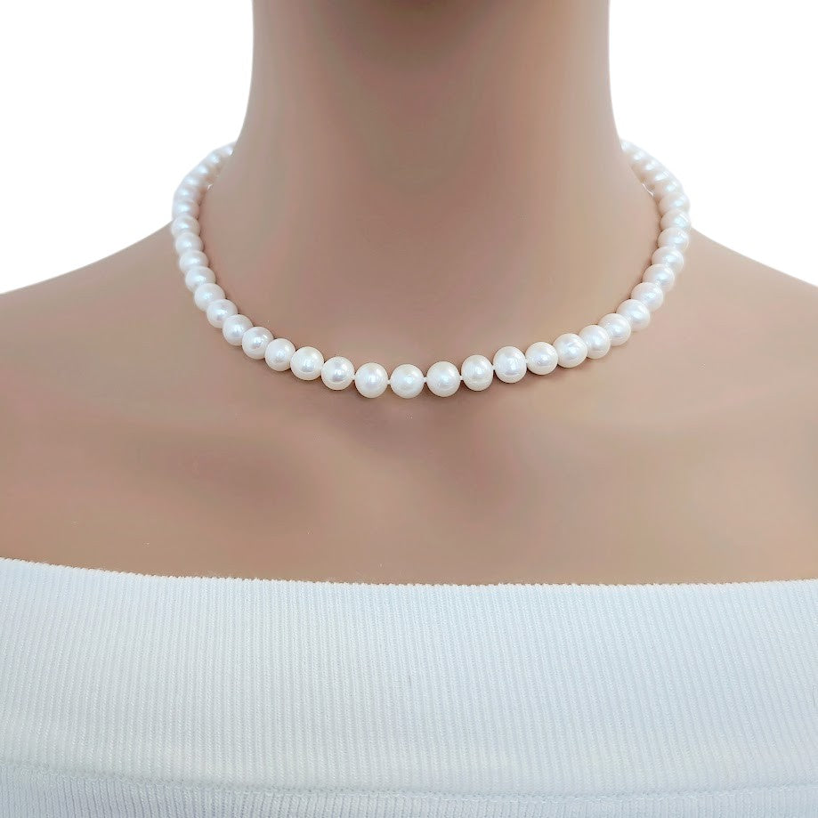 Freshwater Pearl 17" Necklace - CHOMEL