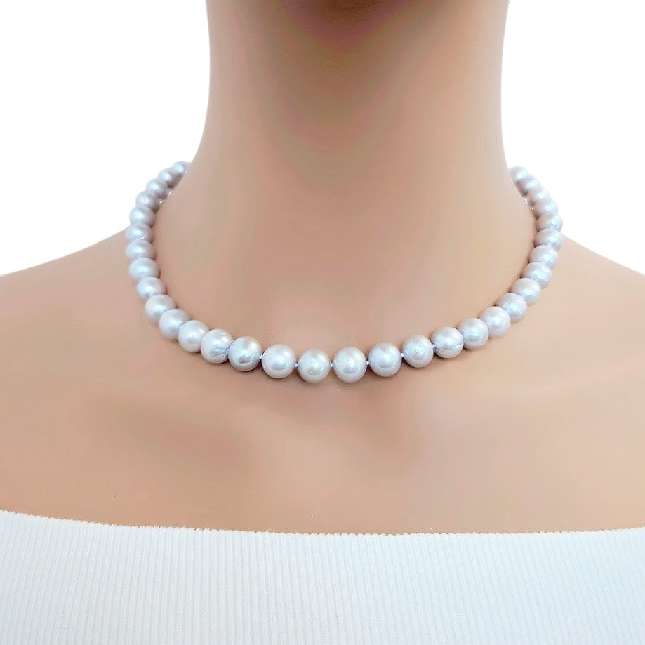 Freshwater Pearl 17" Necklace - CHOMEL