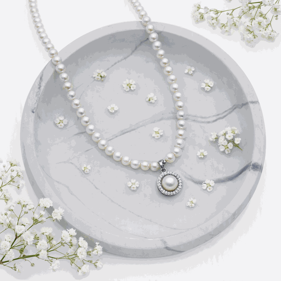 Freshwater Pearl 17" Necklace