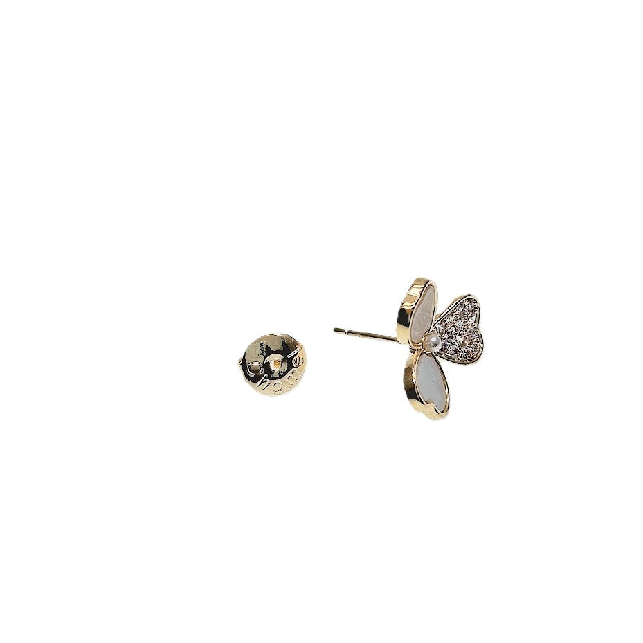 Clover Leaf Mother of Pearl Earrings