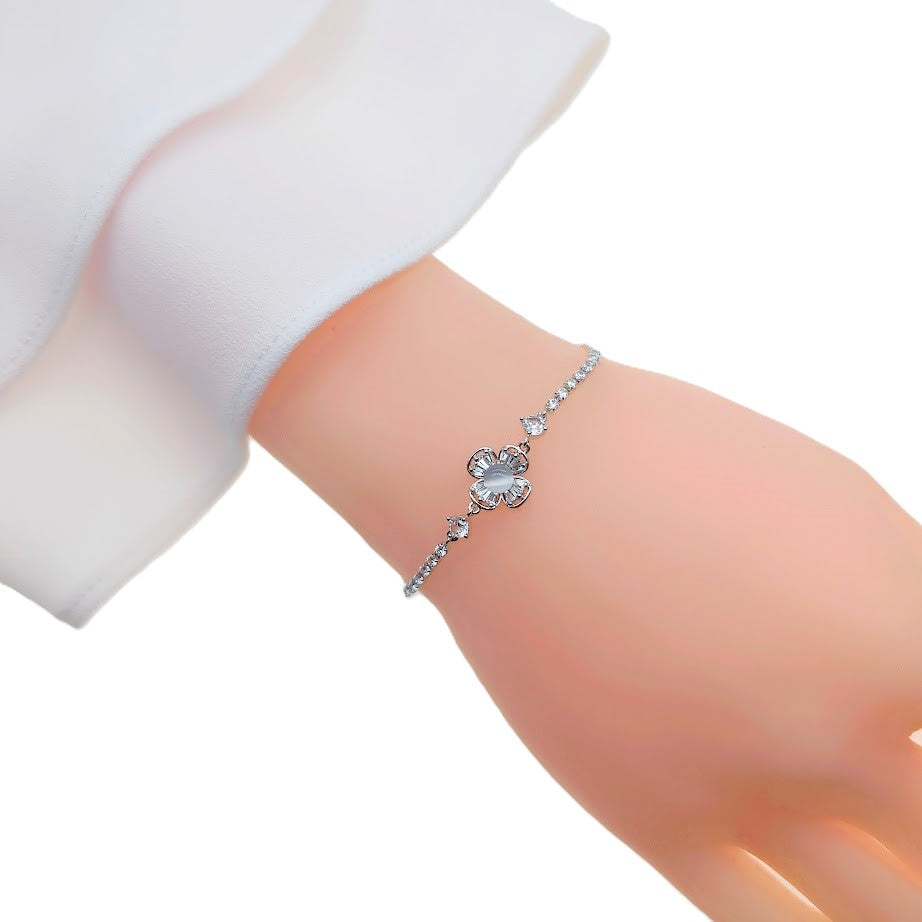 Flower Simulated Moonstone Bracelet - CHOMEL