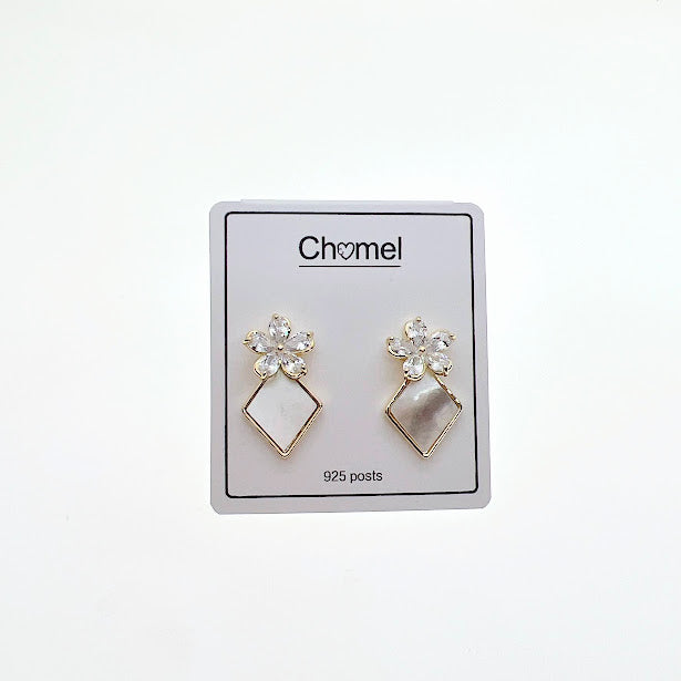 Mother of Pearl Gold Earrings - CHOMEL