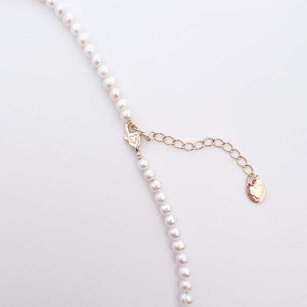 Freshwater Pearl Necklace - CHOMEL