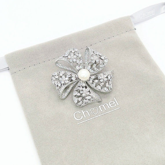 Petal Bow Freshwater Pearl Brooch - CHOMEL