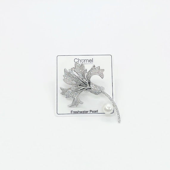 Flower Freshwater Pearl Brooch - CHOMEL