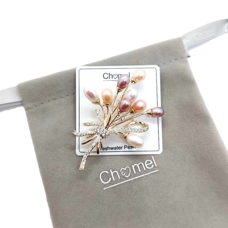 Flower Freshwater Pearl Brooch